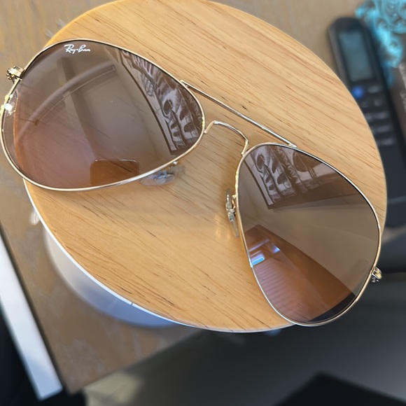 Rayban Aviators - Picture 6 of 7